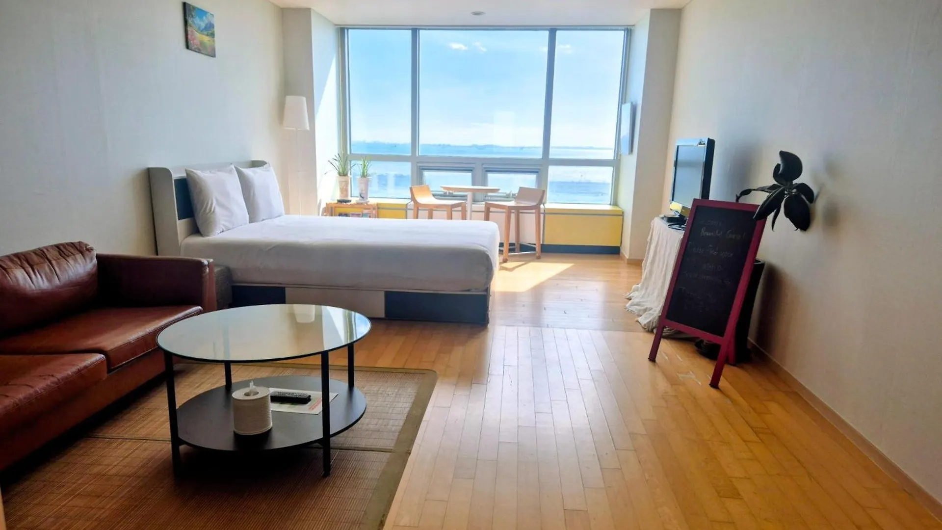 Cozy - Sunny Studio Incheon 0*,  Korsel